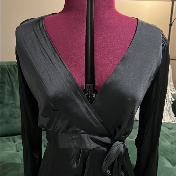 Banana Republic Elegant Black Wrap Dress | Size 6 - Picture 2 of 4